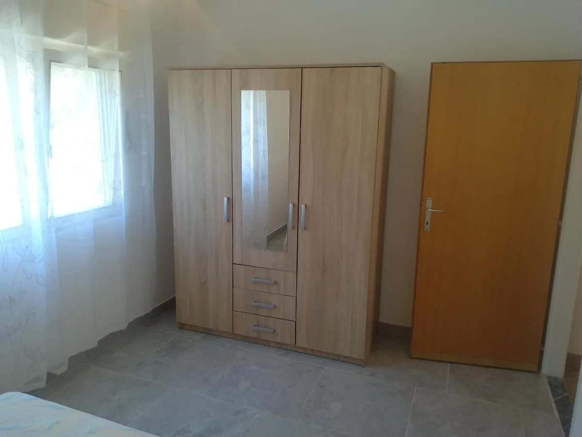 Ivan Premantura Appartement